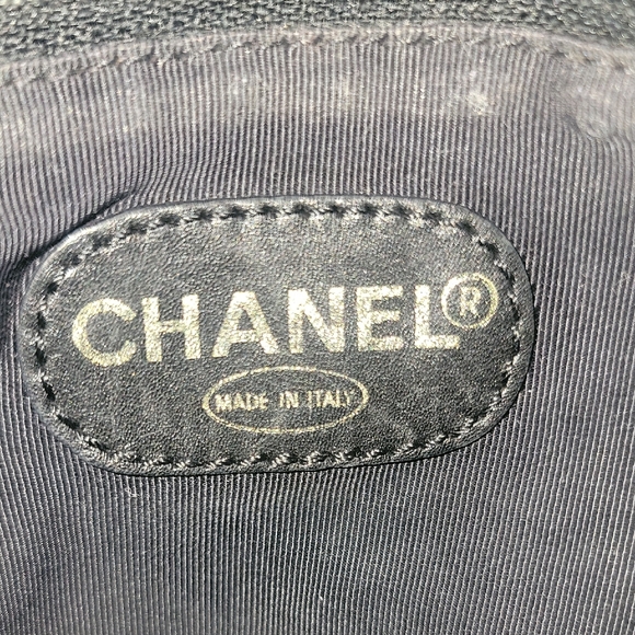 OFFERS EXCEPTED...CHANEL VINTAGE LARGE LAMBSKIN LEATHER TOTE !AUTHENTIC - Picture 9 of 11